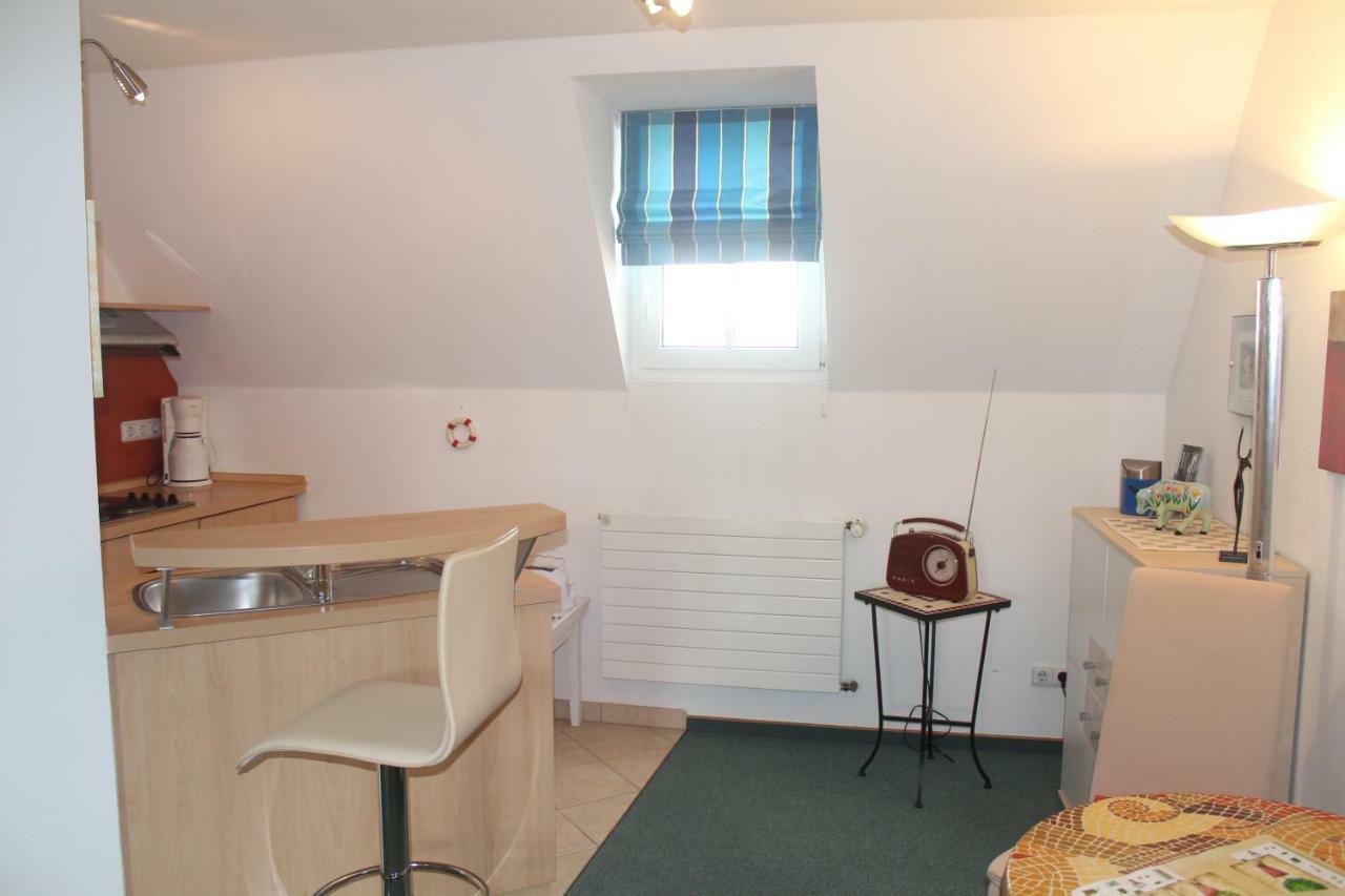 Faehrhaus Ferienwohnung Saarburg Bagian luar foto