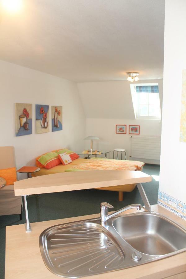 Faehrhaus Ferienwohnung Saarburg Bagian luar foto