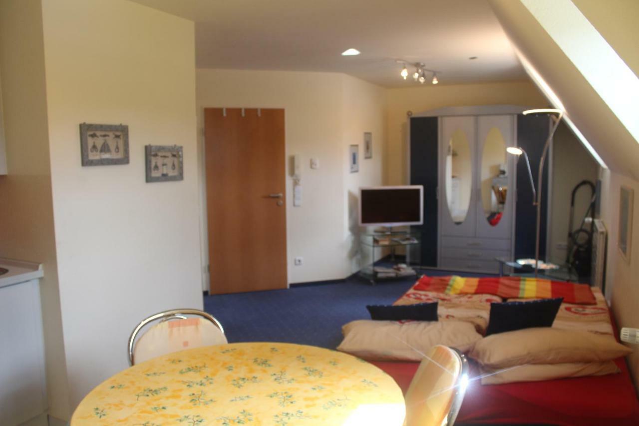Faehrhaus Ferienwohnung Saarburg Bagian luar foto