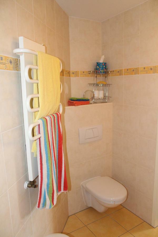 Faehrhaus Ferienwohnung Saarburg Bagian luar foto